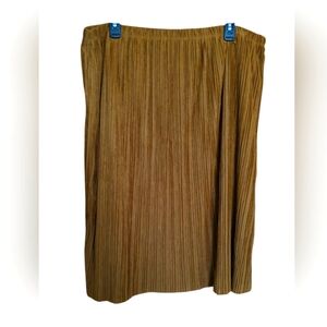 Avenue Women's Skirt Size 18/20.